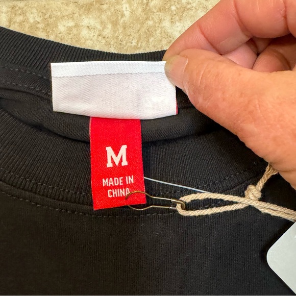 NWT Mitchell & Ness Denver Broncos Neon Pop John Elway T-Shirt Tee Size Medium - Picture 10 of 12